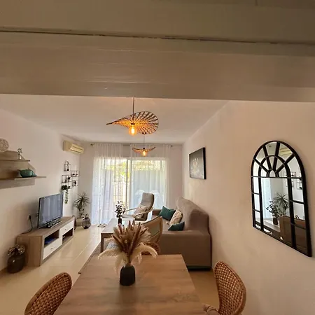 Residencial La Medina Apartment